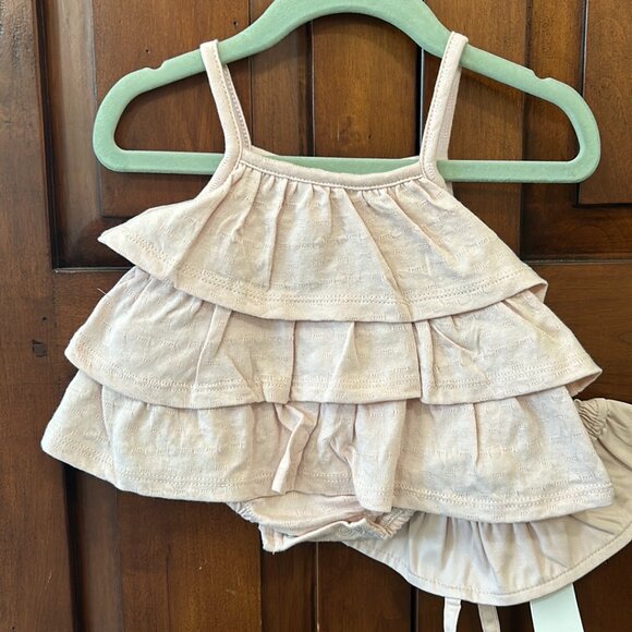 0-3 month Baby Girls Clothes Lot/Bundle (17 pieces) - Picture 9 of 15